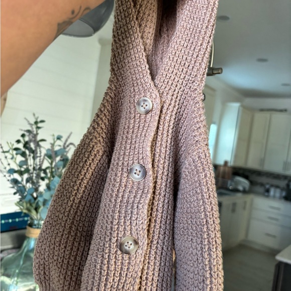 Old navy knit cardigan - Picture 2 of 6